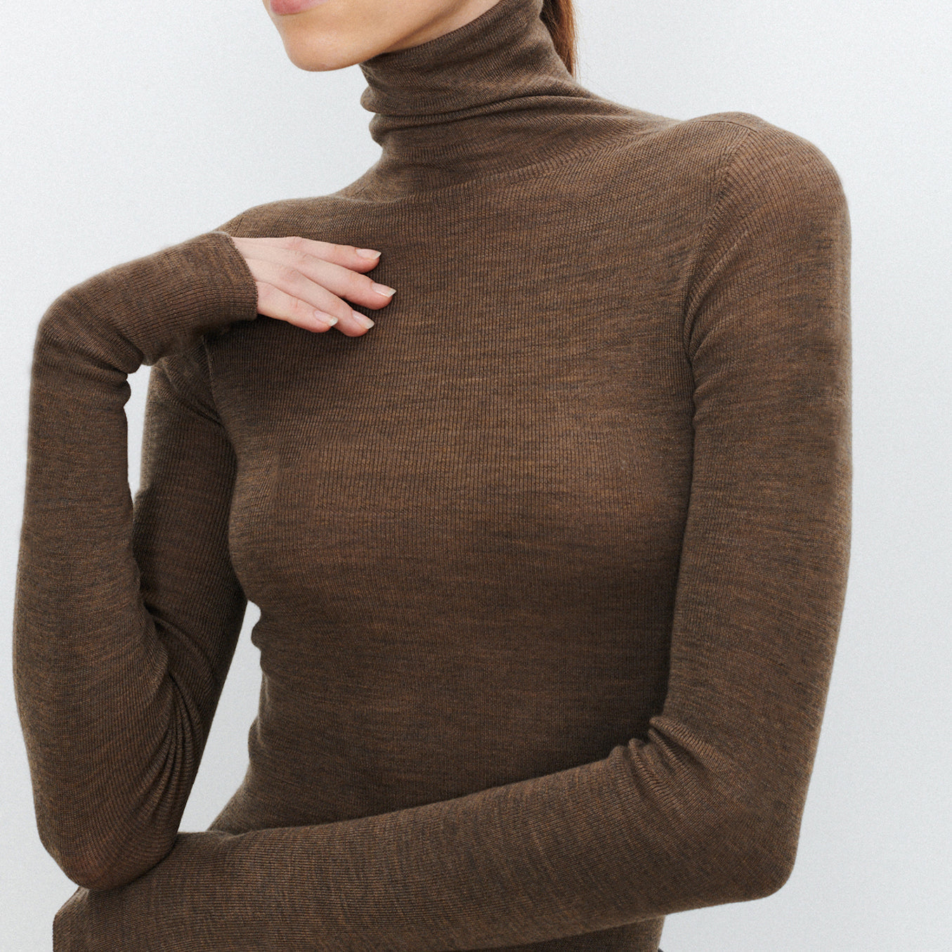 Suéter Ajustado De Cuello Alto Para Mujer